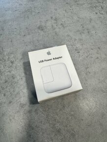 Originální Apple adaptér, kabel, sluchátka a další - 13