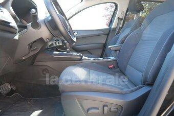 RENAULT ARKANA 1.6 E-TECH 145 BUSINESS rok 02/2022 - 13