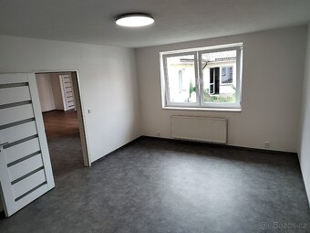 Pronájem bytu 3KK 96 m2 s vlastní zahradou  - bez RK - 13