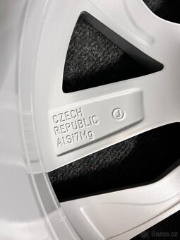 5x112 R17 Originál Škoda Octavia IV. NOVÝ STAV - 120KM - 13