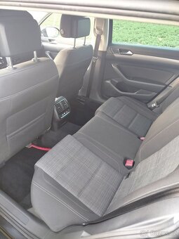Wolkswagen Passat b8 FACELIFT 2.0 TDI dsg 110KW - 13