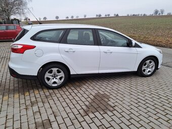 FORD FOCUS Combi III 2.0 TDCi 2014 KLIMA, AUTOMAT - 13