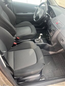 Hezká Škoda Fabia 1.4 113xxx - 13