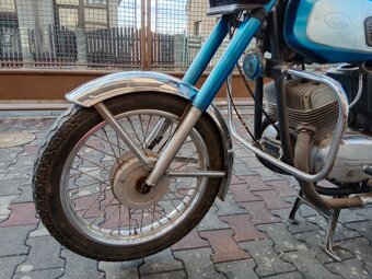 Motocykl JAWA 350/638 - 13