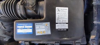 Volvo S60 2.4i 103 kW rok 2002 - 13