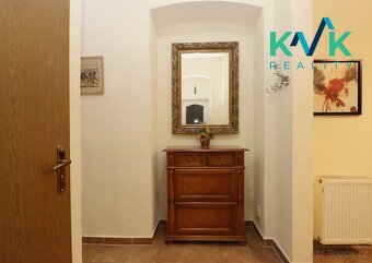 Lukrativní bydlení v Zahradní ulici v Karlových Varech - 13