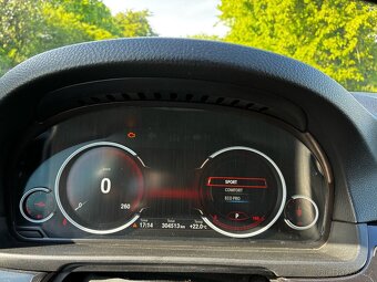 BMW F11 LCI 520d xDrive 2015 - KEYLESS - STOP&GO - DIGIŠTÍT - 13