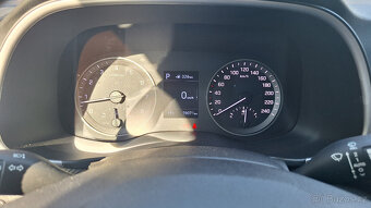 Hyundai Tucson Trikolor Traveller 1.6, 4x4, 130 kW, Automat - 13