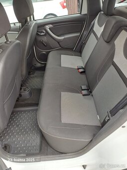 Dacia Duster,1.6 po servise a STK - 13