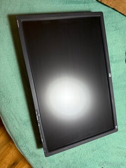 Monitor LCD 24” Hewlett-Packard LP2475m - 13