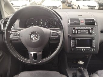 VW Touran Highline 1.6 TDI,77kw.R.V.10/2011.STK 7/2027 - 13