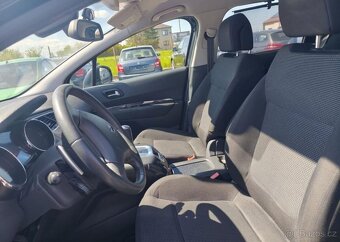 Peugeot 5008 1.6 HDI Automat, Klima nafta automat 82 kw - 13