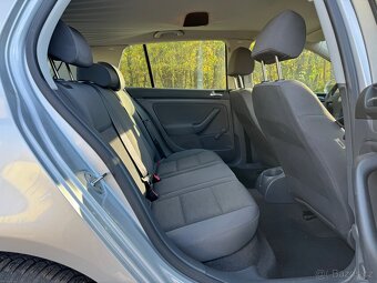 Volkswagen Golf - 13