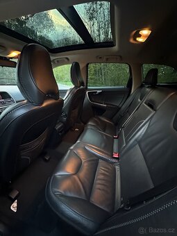 Volvo XC60 2.4 D5 AWD - 13
