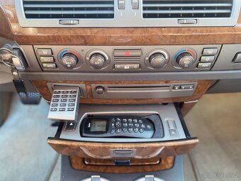 Bmw e65 745 i V8 245 kW - 13
