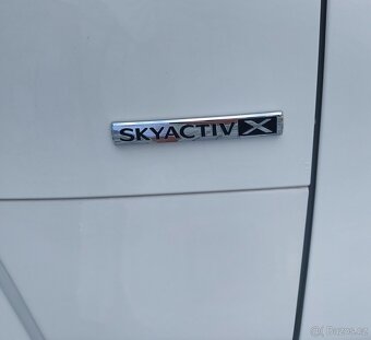 Mazda CX-30 Skyactiv-X180 GT Plus 2.0 benzín cx30 - 13