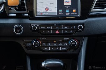 Kia Niro 1.6 GDi Hybrid DCT Platinum, 77 kW, A6 - 13