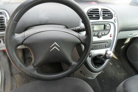 Citroën Xsara Picasso 1.6i, r. 11/2005, 155.650 km - 13