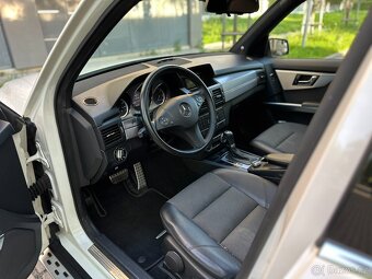 Prodám Mercedes Benz GLK 320CDI 4Matic - 13