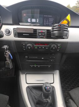 BMW 325i e90 M PAKET - 13
