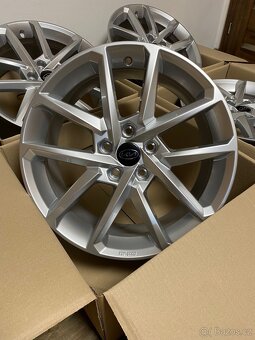 5x114.3 R18 Borbet - 13