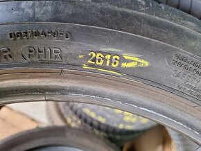 Prodám letní pneu 225/45/17 Pirelli a Dunlop - 13