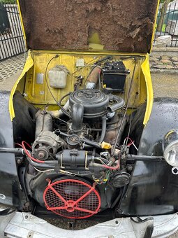 Citroen 2CV6 kachna, rok 1983, verze Charleston - 13