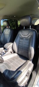 Ford S-max titanium S - 13