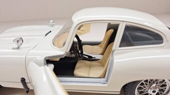 1:18 JAGUAR E COUPE,  k - 13