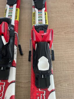 Dětské lyže a helmy - 13