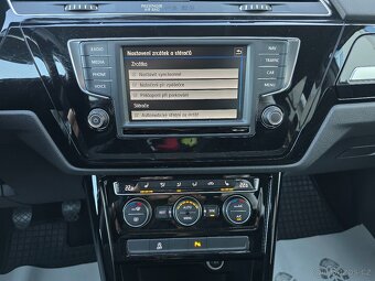 VW TOURAN HIGHLINE 1,6TDI 85kW KŮŽE+KAMERA+NAVI+ACC+LED DPH - 13
