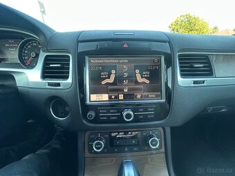 Volkswagen Touareg, 4.2TDI V8 250KW,VZDUCH,FULL VÝBAVA - 13