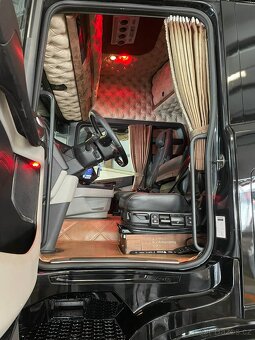 Scania R650 V8 6x4 / 886tkm / Full air - 13