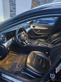 Mercedes Benz W213 E 220d Facelift Rok 2021 143 kW - 13