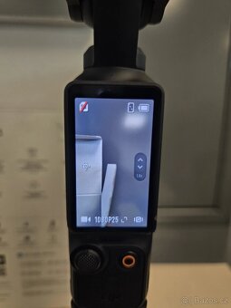 DJI Osmo Pocket 3 Creator Combo - 13