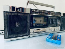 Radiomagnetofon JVC PC 30, rok 1985 - 13