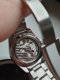 Grand Seiko SBGA373G (44GS pouzdro, Spring Drive) - 13