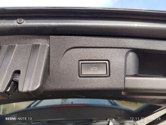 VW Touran 1.5 TSI DSG 7 míst - 13