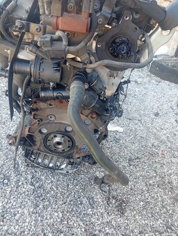 PEUGEOT, CITROEN MOTOR 2,0HDI EURO 5, RH02, RHO2, RHD, AHZ - 13