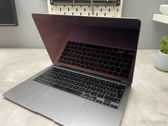 Apple MacBook Air M1 - CTO: 16 GB, 1 TB, 8x GPU, 8x CPU - 13