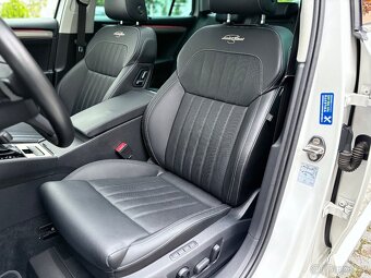 Škoda Superb 3 kombi Laurin a Klement 4x4 TDI DSG Panorama - 13