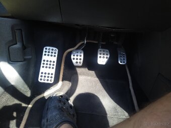 Prodám Peugeot 207 cc platinum edition - 13