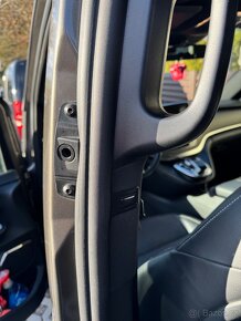 Prodám Mercedes Benz V class - 13