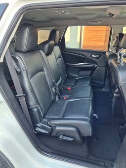 Fiat Freemont 2.0Jtd-103kw-manuál- 7míst-Lounge- - 13