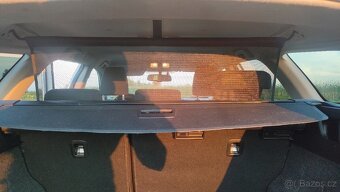 Toyota Auris 2013, 1.6 97kw benzín - 13