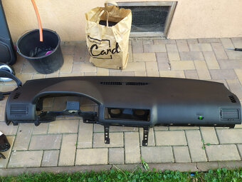 Škoda Octavia RS díly - 13