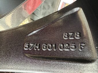 Originální ale sada HALTI 19" s pneu Continentál Kodiaq 2 - 13