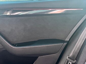 Škoda SUPERB III combi 2.0TDI 110kw Sportline - 13