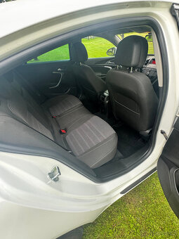Opel Insignia, 2.0 Cdti, 4x4, 118 kW - 13
