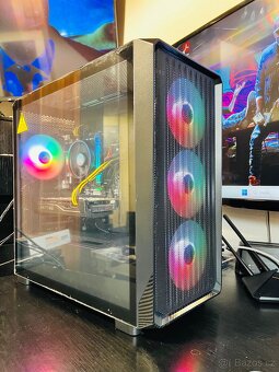 Herní pc Ryzen 5, 16GB DDR4, m.2 1TB SSD, RX 470 4GB Win 11 - 13
